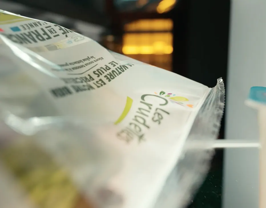 Sachet de salade Les Crudettes en gros plan